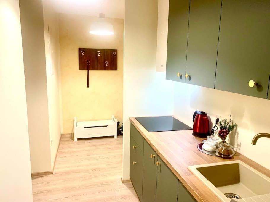 Brand New, Design Apartment Jojo, Oldtown, Balcony Bratislava Exterior foto